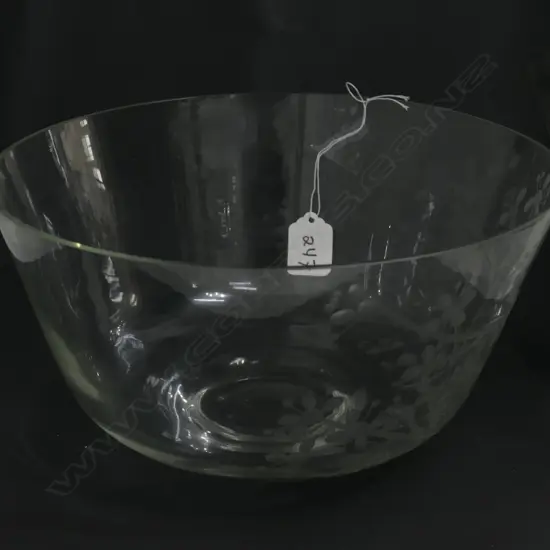 GLASS ETCHED BOWL