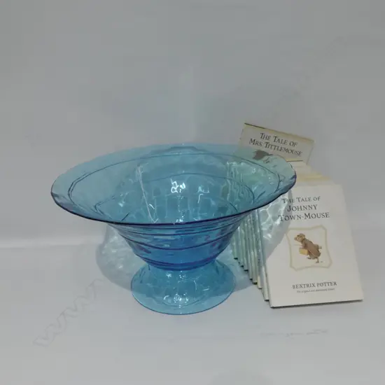 ITALIAN BLUE GLASS DISH D. 110MM + BEATRIX POTTER BOOKS