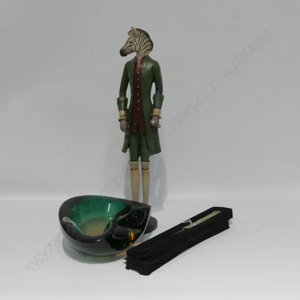 4 ITEMS: GLASS BOWL A.F ZEBRA MAN A.F & 2 LETTER KNIVES Image 1++