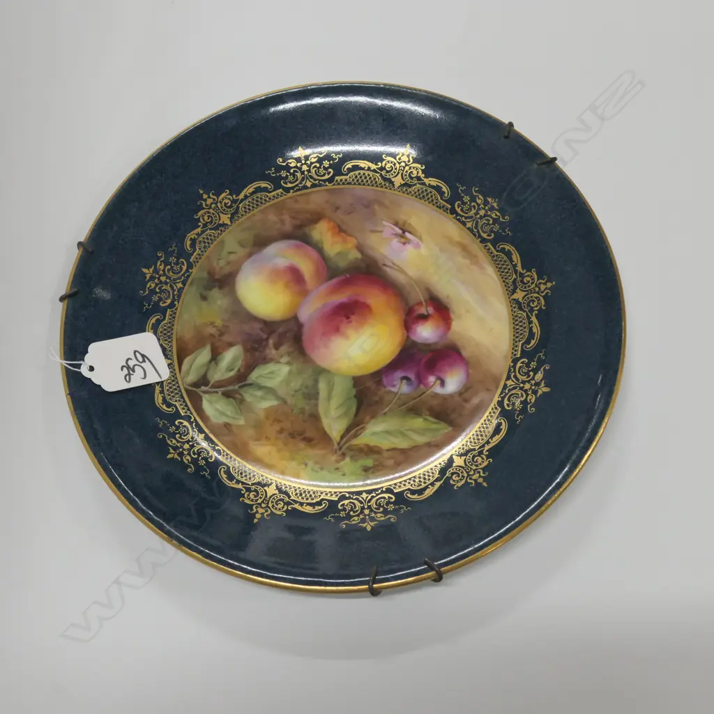 ROYAL WORCESTER FRUIT MEDALLION CABINET PLATE 1929 PAINTED BY H. PRICE. HAIRLINES. Dia.240MM Image 1++