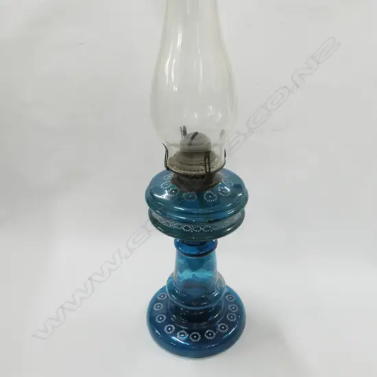 VICTORIAN BLUE MARY GREGORY GLASS KERO LAMP