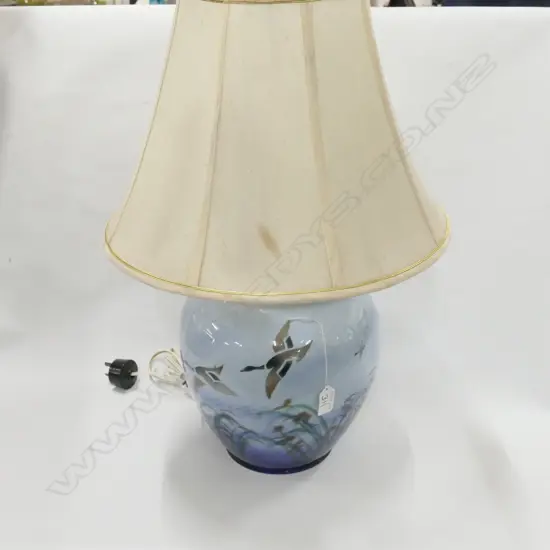 FALCON WARE TABLE LAMP