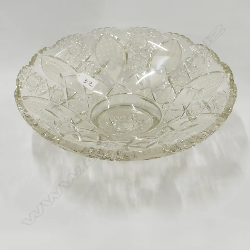 LGE VINTAGE CUT CRYSTAL FLARED BOWL Dia.350mm Image 1++