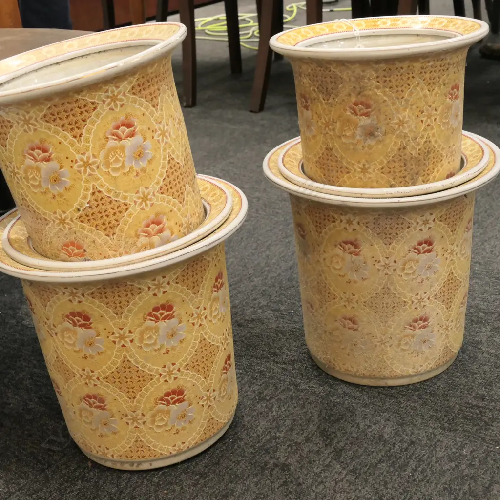 6 YELLOW FLORAL PLANT POTS, 2 SIZES LARGEST BEING H. 280MM Image 1++