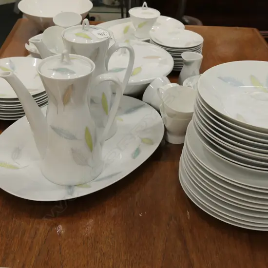 ROSENTHAL RETRO DINNER SERVICE SOME WARE