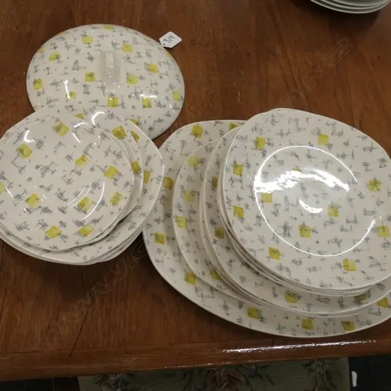 MID-WINTER 'SAVANNAH' PART DINNER SERVICE, SOME FAULTS