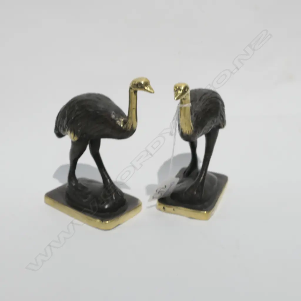 PR OF CAST BRONZE EMUS WITH POLISHED HEADS H 120 MM Image 1++