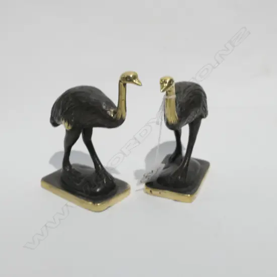 PR OF CAST BRONZE EMUS WITH POLISHED HEADS H 120 MM