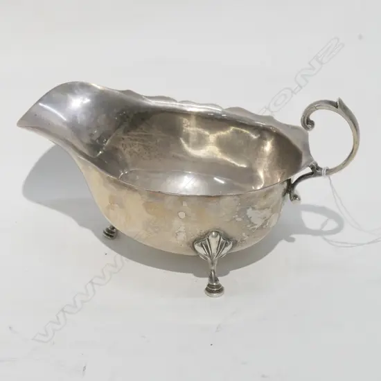 SILVER SAUCE BOAT 96gms Birmingham 1953