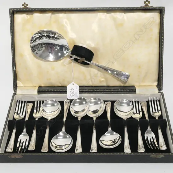 13 PCE SILVERPLATE DESSERT SET IN BOX