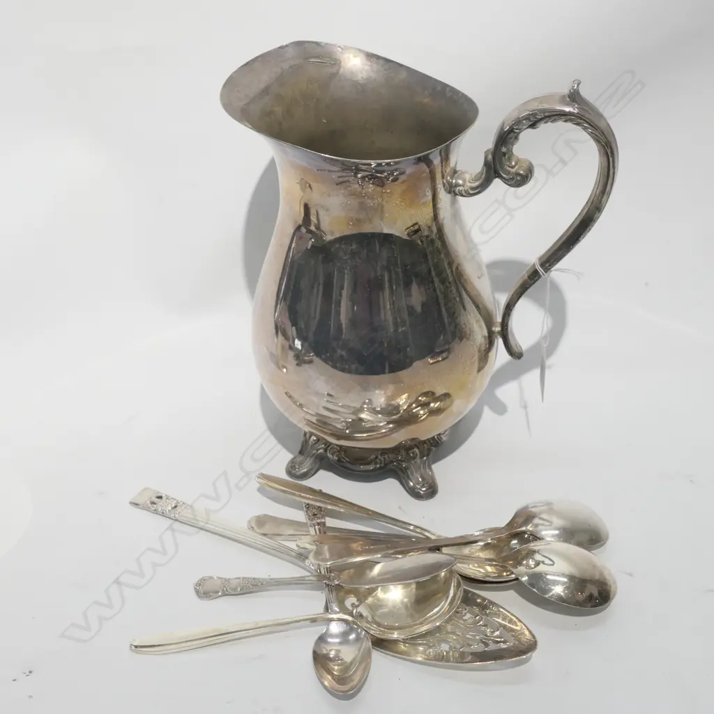 SILVER PLATED WATER JUG AND SELECTION OF CUTLERY Image 1++
