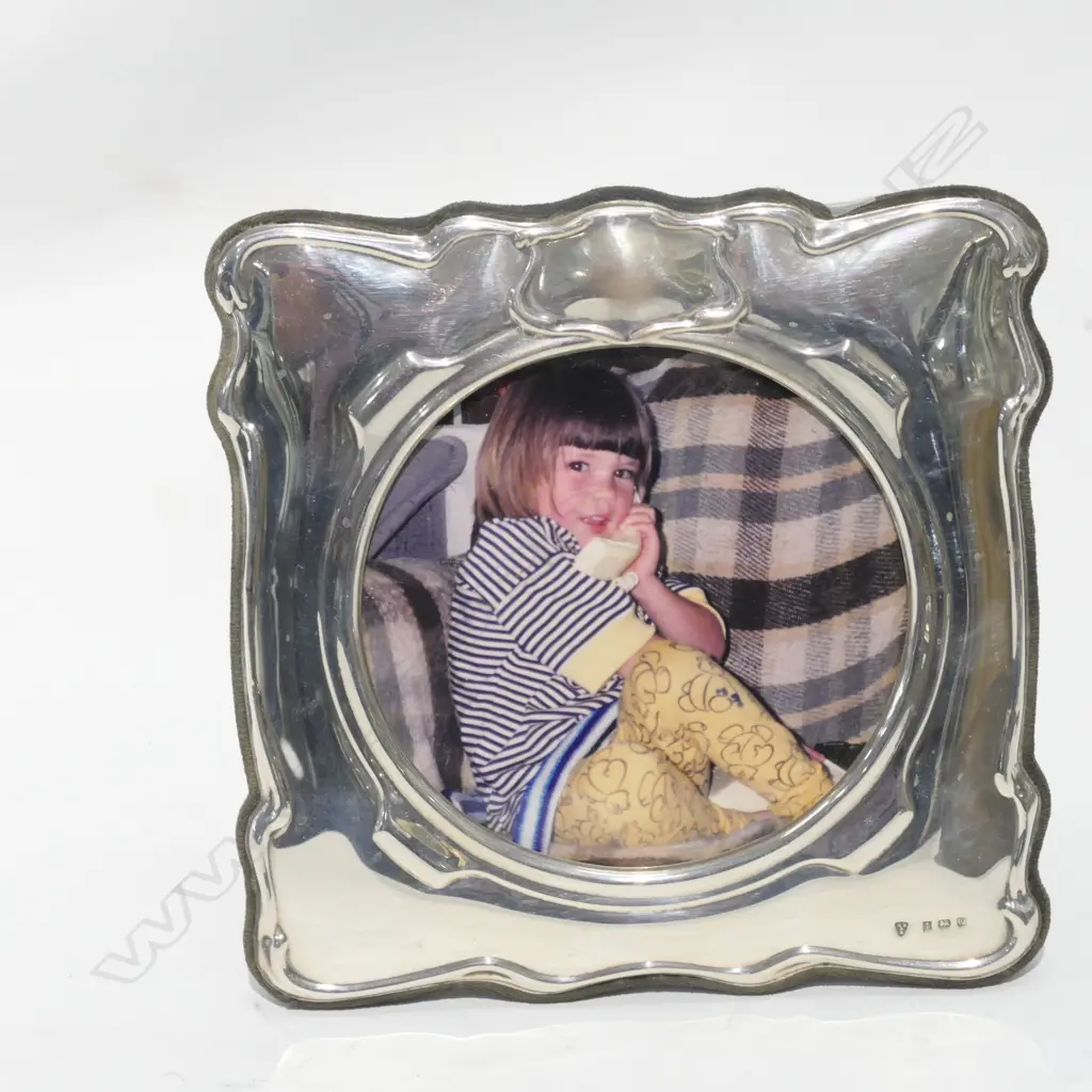 EDWARDIAN STYLE SILVER PHOTO FRAME, EASEL BACK, 145 x 145mm Image 1++