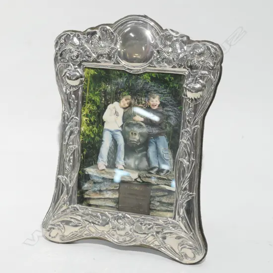 SILVER ART NOUVEAU STYLE PHOTO FRAME 220 x 160mm