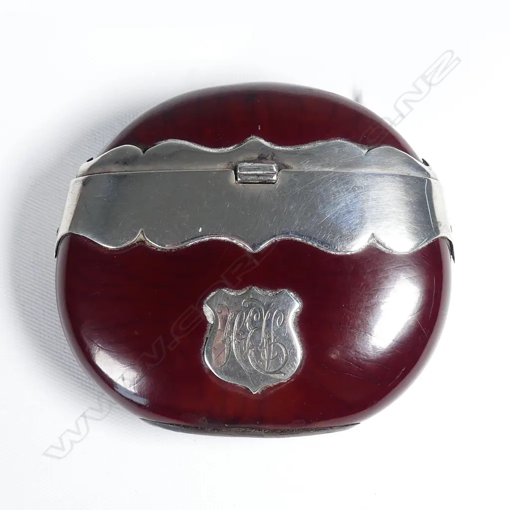 VICT. VESTA BOX  Image 1++