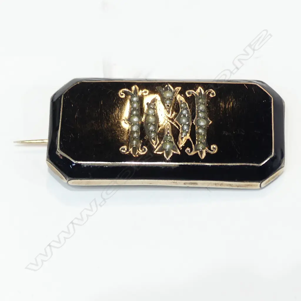 GEORGIAN MOURNING BROOCH Image 1++