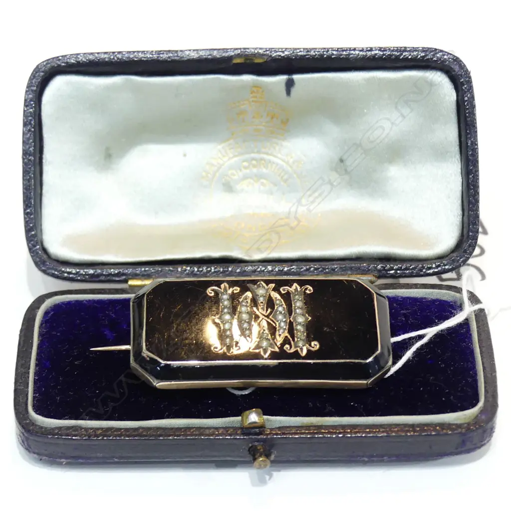 GEORGIAN MOURNING BROOCH Image 1++