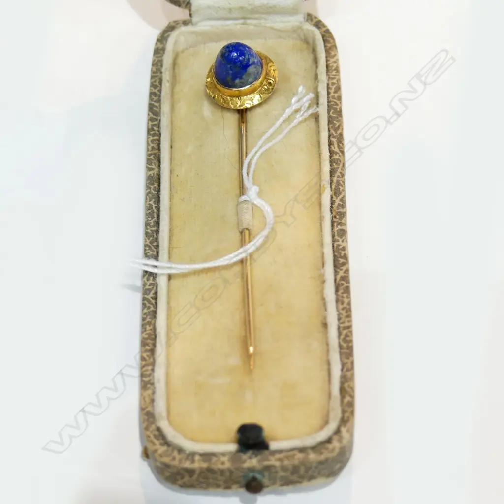 LAPIS & GOLD VICTORIAN TIE PIN  Image 1++