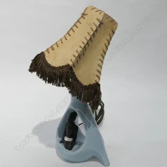 VINTAGE BARSONY FIGURE TABLE LAMP AND SHADE H 320 MM