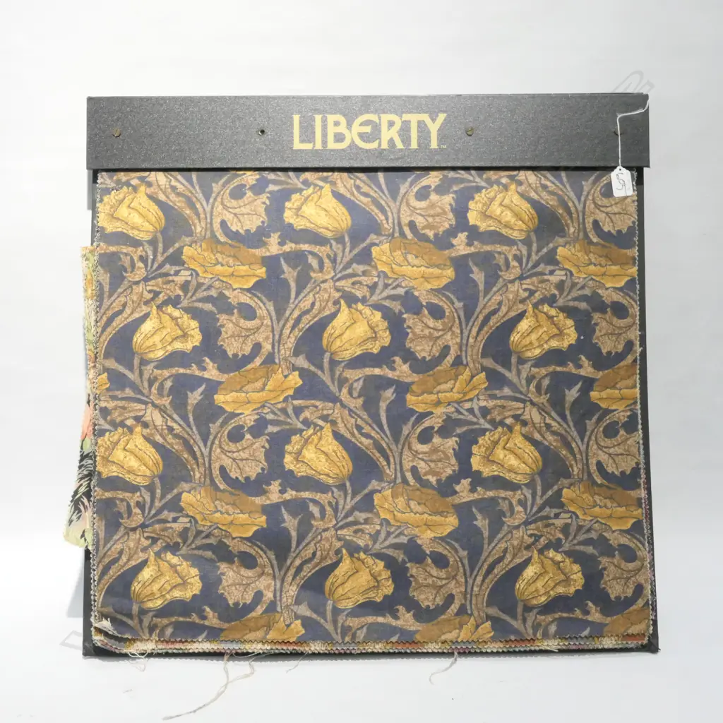 LIBERTY LARGE FABRIC SAMPLE BOOK Image 1++