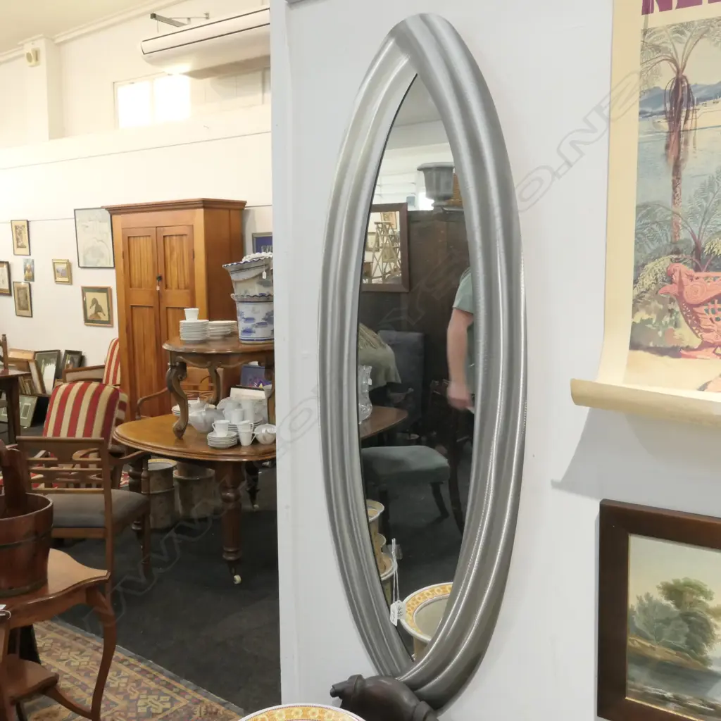 METAL FRAMED OVAL MIRROR L 1170 MM Image 1++