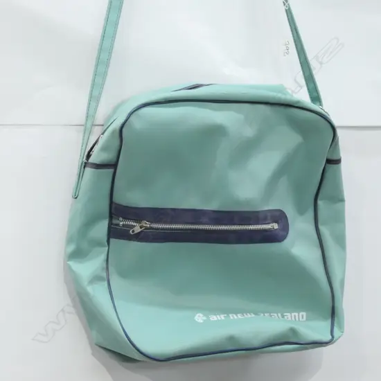 VINTAGE AIR NZ CABIN BAG