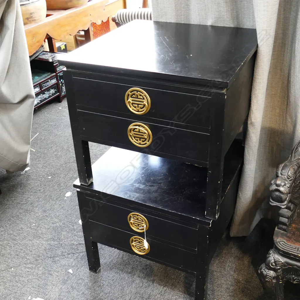 PAIR CHINESE SIDE TABLES Image 1++