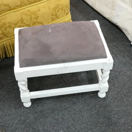 WHITE OAK SHABBY CHIC STOOL 460MM L 360MM H