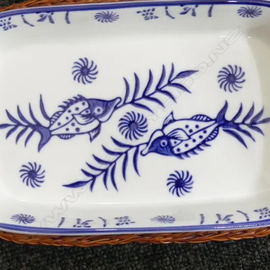 BOX LOT 4 PCES FRENCH COOKWARE ETC