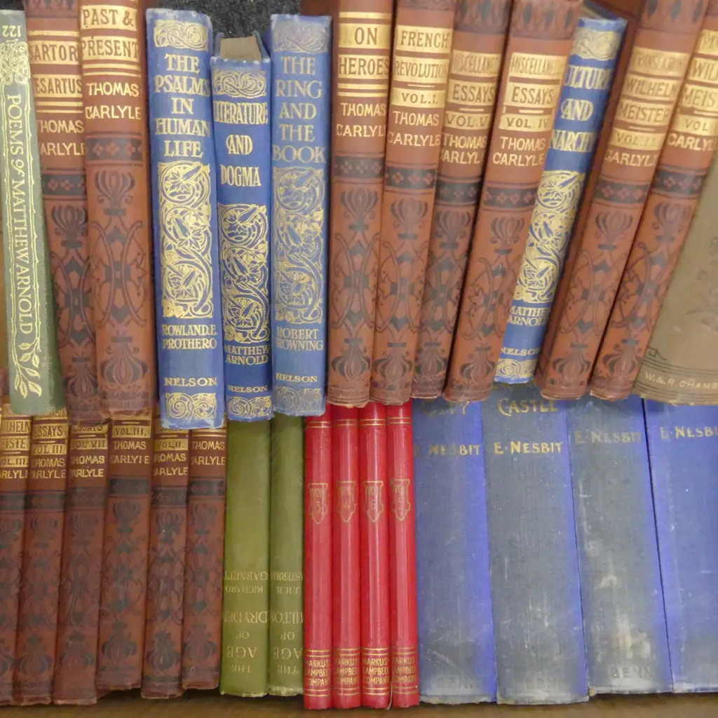 SELECTION OF ANTIQUE BOOKS Image 1++
