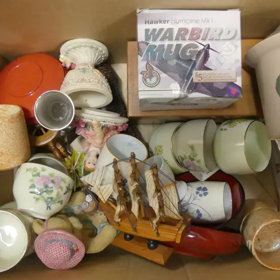 BOX OF TRAVEL COLLECTABLES