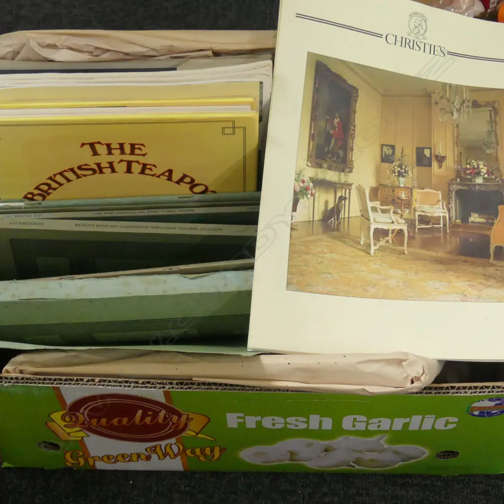 LOT ASST AUCTION CATALOGUES ETC Image 1++