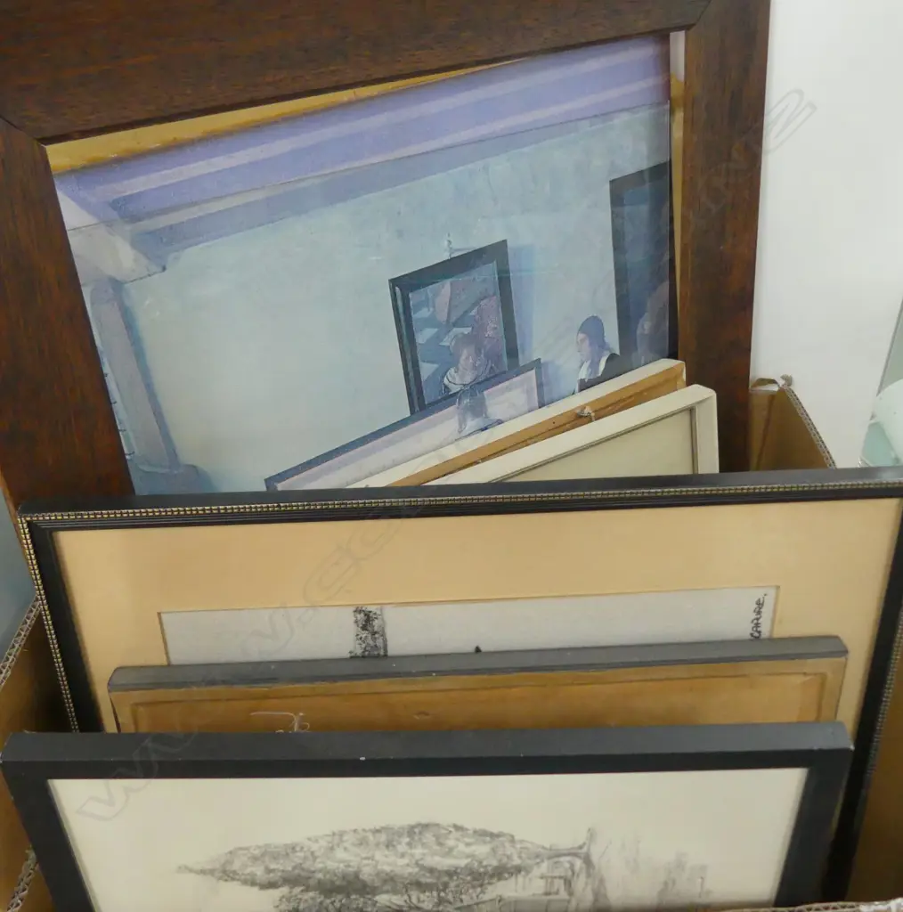 LOT ASST FRAMED PRINTS / TAPA ETC Image 1++