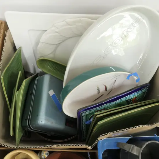 LOT KITCHEN WARE/PRIMUS ETC