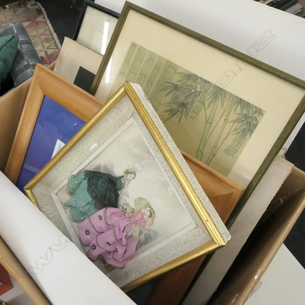 11 ASST ARTWORKS /PRINTS ETC Image 1++