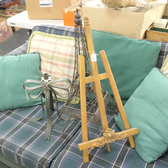 RIBBON CANDLESTICK, EIFFEL TOWER AND GOLD EASEL 650MM H