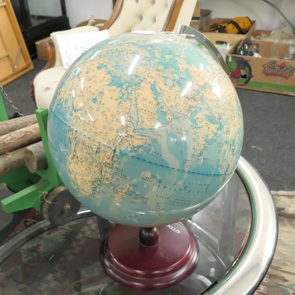 GLOBE 450MM H Image 1++