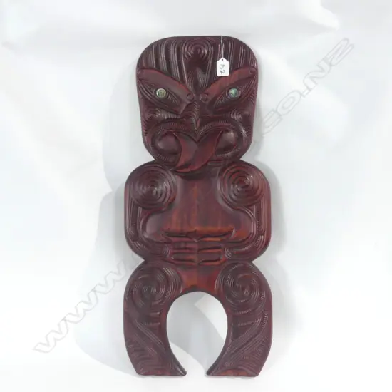 MAORI CARVED FIGURED PANEL PAUA EYES H.665mm