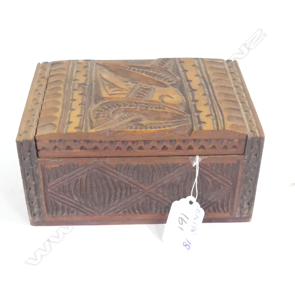 MAORI CARVED BOX HINGED LID 160X110 X80mm Image 1++