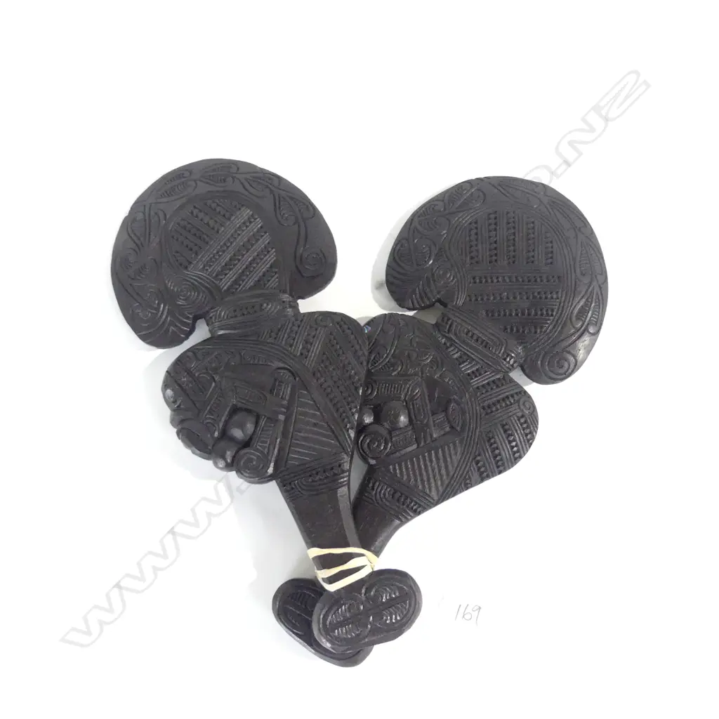 PAIR MAORI CARVED HAND CLUBS / WHIAKA 340MM L Image 1++