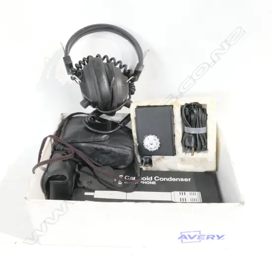 2 PENTAX CAMERAS; 1 NIKON CAMERA & YASHICA FLASH & SEVERAL OTHER PIECES