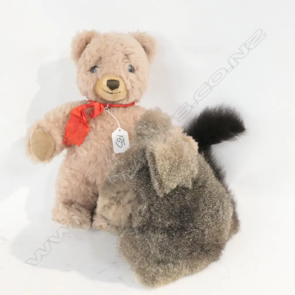 2 VINTAGE SOFT TOYS ONE POSSUM FUR Image 1++