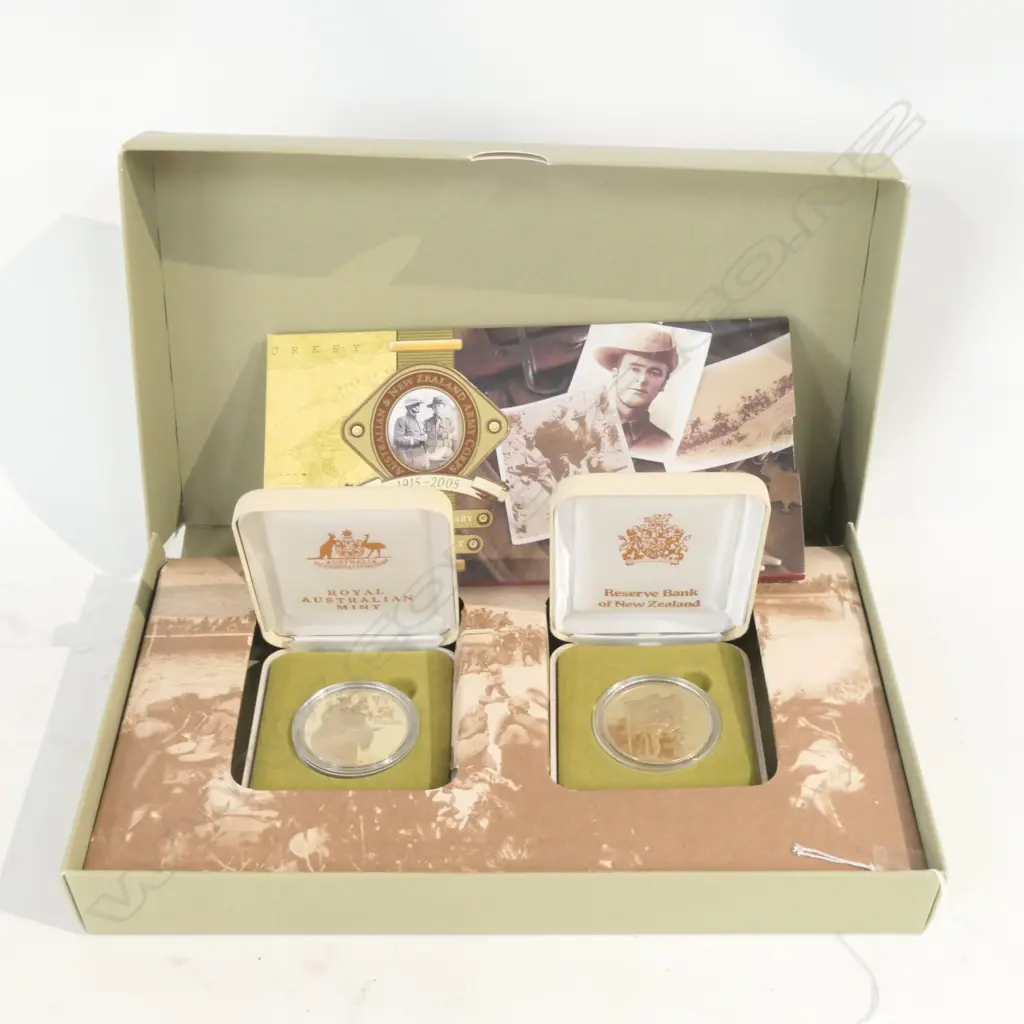 ANZAC 75th & 90th ANNIV. COIN SETS; FIVE OTHER UNCIRC COINS IN FOLDERS &  NZ BANKNOTES IN FOLDER Image 1++