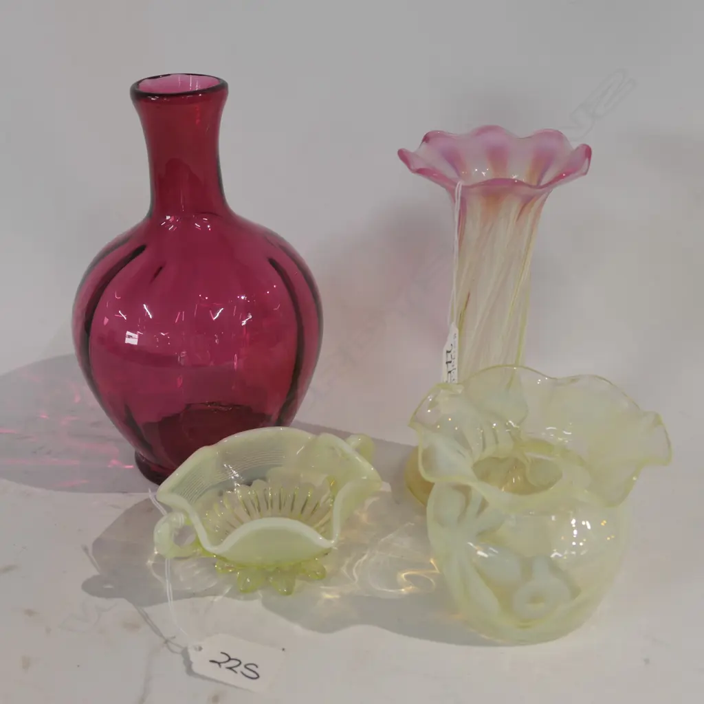 ASST VICT GLASS ETC H 200 MM Image 1++