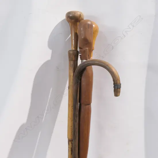 5 VINTAGE WALKING STICKS 