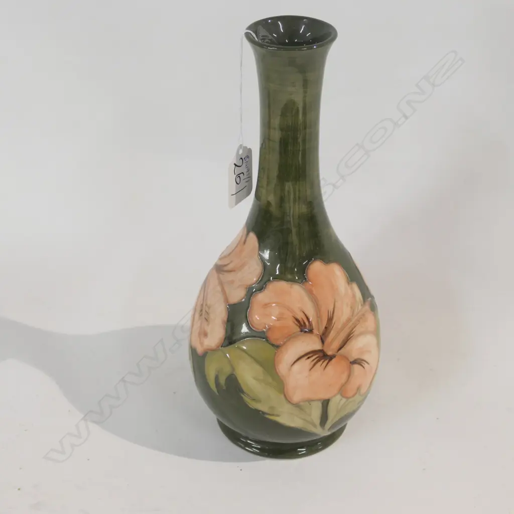MOORCROFT HIBISCUS PATTERN VASE GRAZED H 280 MM Image 1++