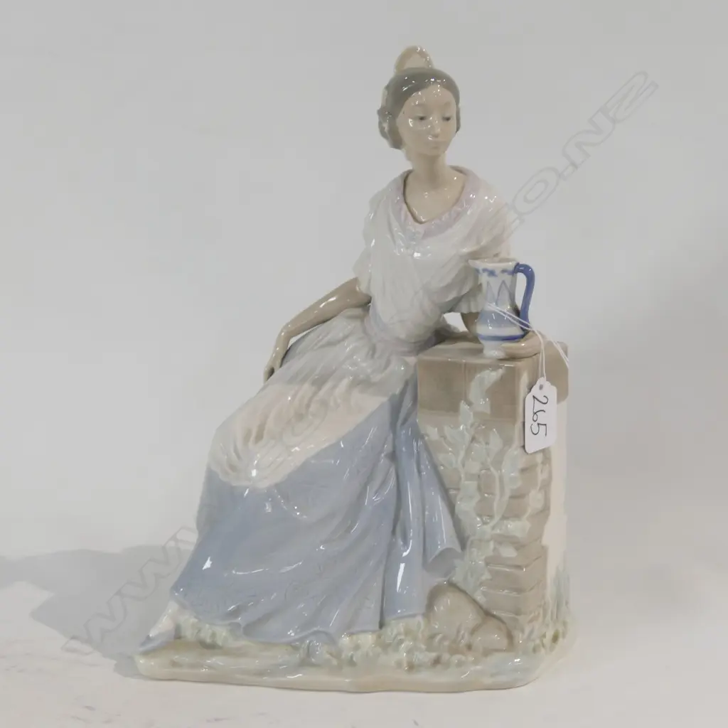 NAO FIGURINE LADY WITH JUG 320MM H Image 1++