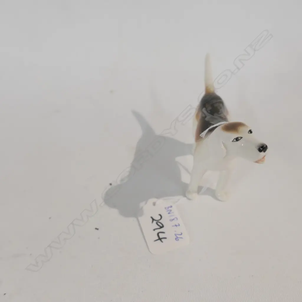 BESWICK FOXHOUND-IST VERSION  941  1941/69 Image 1++