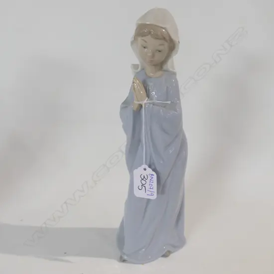 NAO FIGURE PRAYING NUN 280MM H