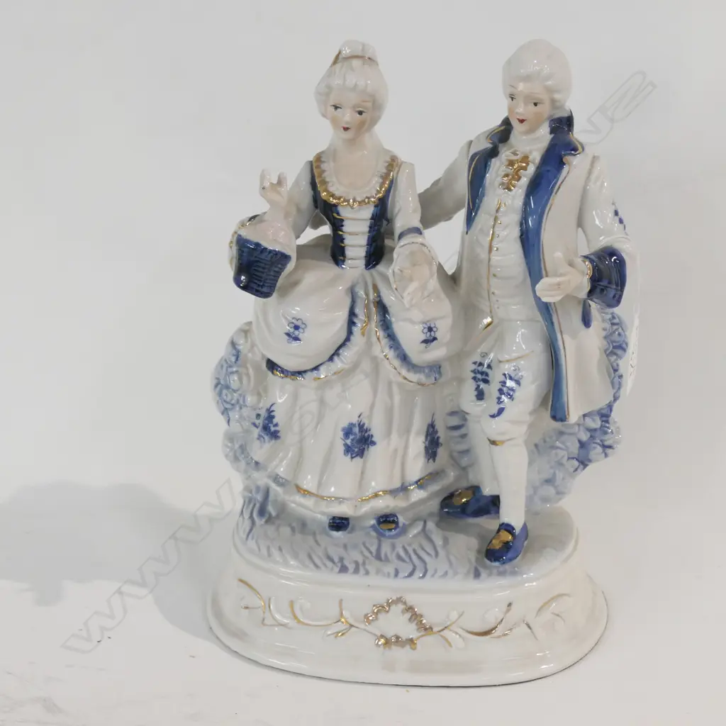 GERMAN FIGURINE DANCING COUPLE 280MM H Image 1++