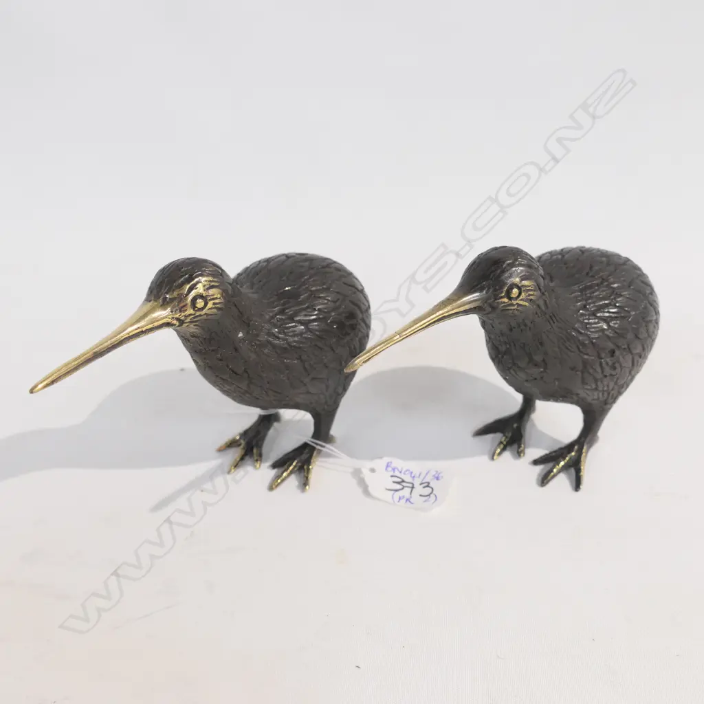 PAIR OF BRONZE KIWI 150MM L Image 1++